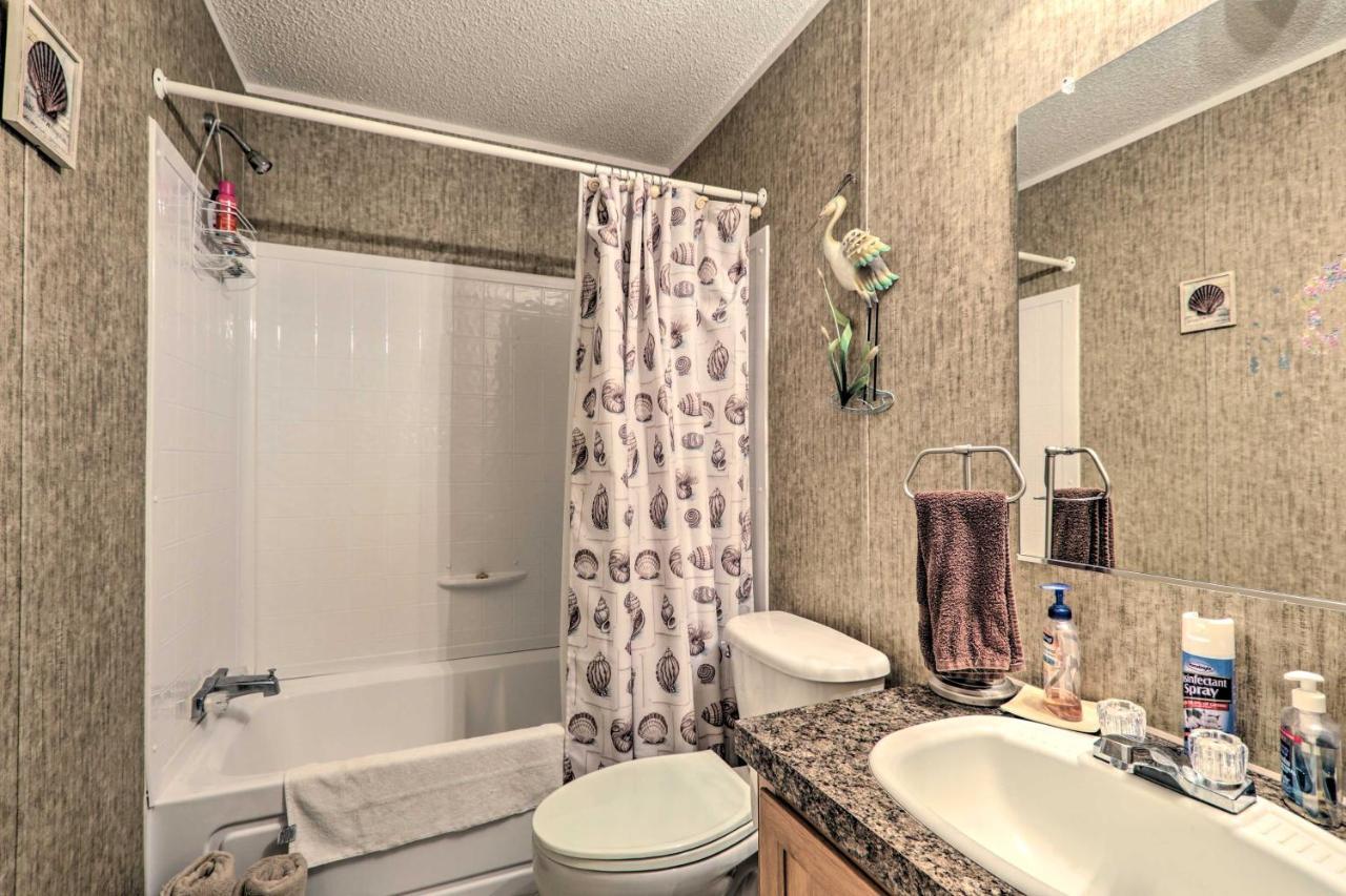 Keaton Beach Escape With Hot Tub 2 Mi To Shore Perry Exterior foto